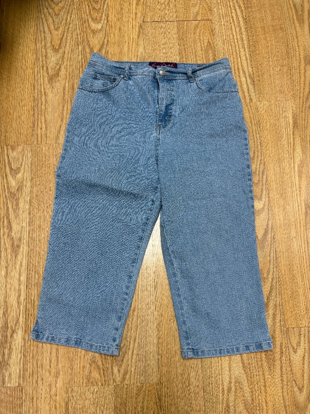 Gloria Vanderbilt Amanda Capri Jeans Women's Size 10 Stretch Denim